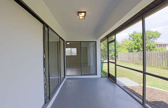 Duplex Cape Coral 4417 Gallery 1