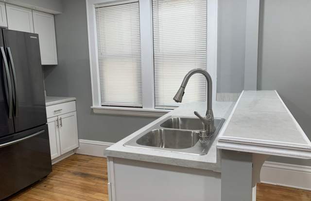 Beautiful 4 Bedroom 2 Bathroom Home in Minneapolis! photos photos Beautiful 4 Bedroom 2 Bathroom Home in Minneapolis! photos photos