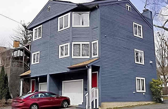 19 Wadhams Avenue photos photos