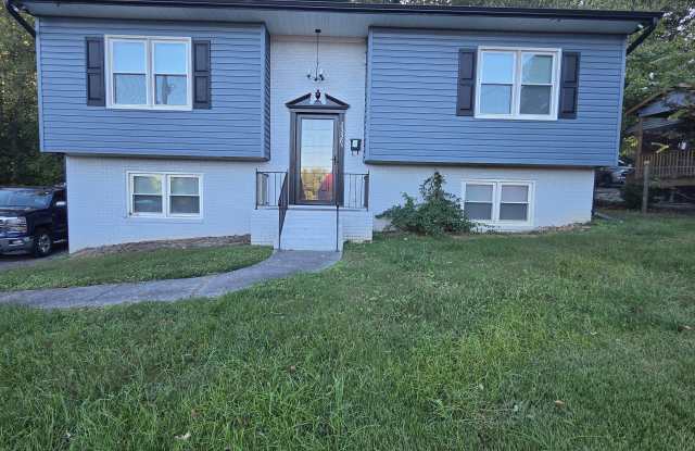 2358 Dellabrook Road Gallery 1
