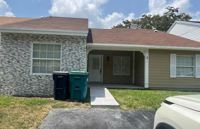 14530 SW 142nd Ct Cir Gallery 4