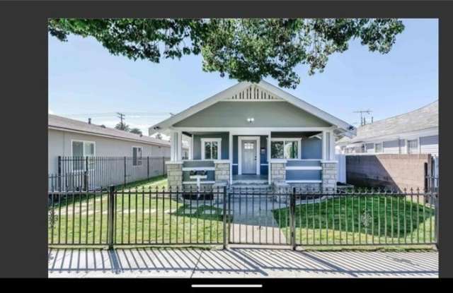 1971 Locust Avenue photos photos
