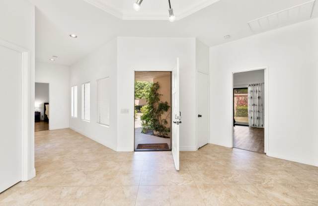 54612 Inverness Way Gallery 3