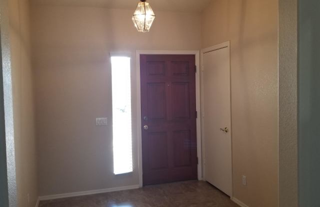 7702 W ESCUDA Drive Gallery 3