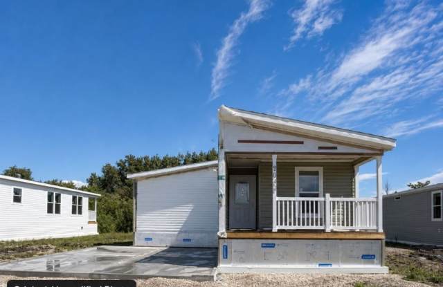 5042 Sawgrass Dr Gallery 2