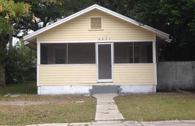 2327 17TH AVENUE S photos photos