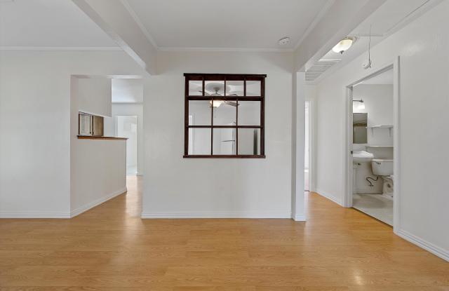 2608 McFerrin Avenue Gallery 3