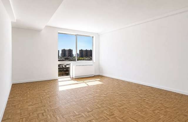 68 Bradhurst Ave Apt 3G Gallery 1