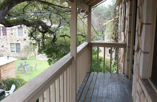 1804  Linscomb Ave - 1804 Linscomb Avenue, Austin, TX 78704
