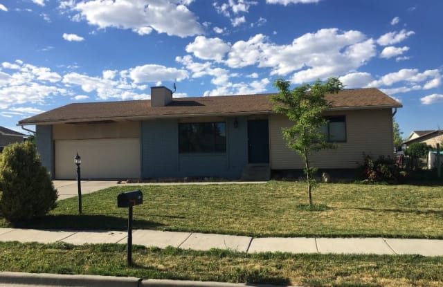 1434 W 12295 S - 1434 W 12290 S, Riverton, UT 84065