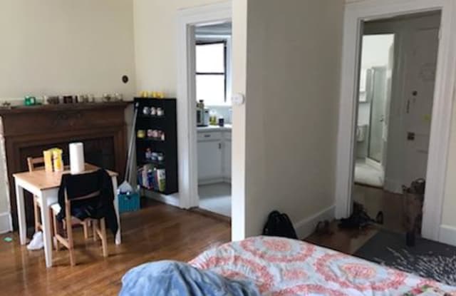 27 1/2 Massachusetts Ave. - 27 1/2 Massachusetts Ave, Boston, MA 02215
