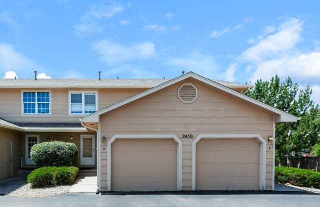 2410 Hamlet Lane photos photos