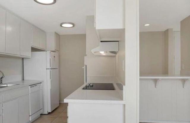 5950 Canterbury Drive Gallery 2