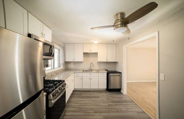 2208 Bonfoy Avenue photos photos