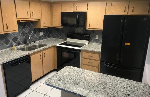 4147 Oak Terrace Drive - 4147 Oak Terrace Drive, Greenacres, FL 33463