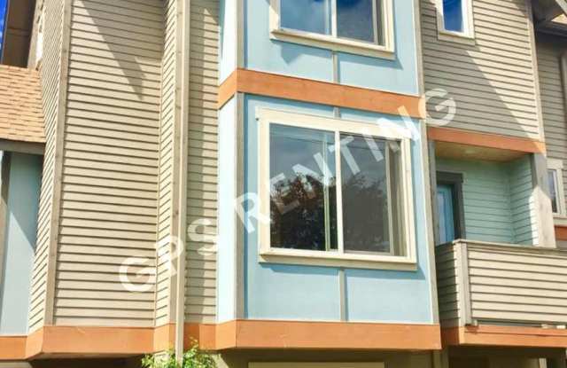 3 Bed 2.5 Bath Town Home in North Seattle photos photos