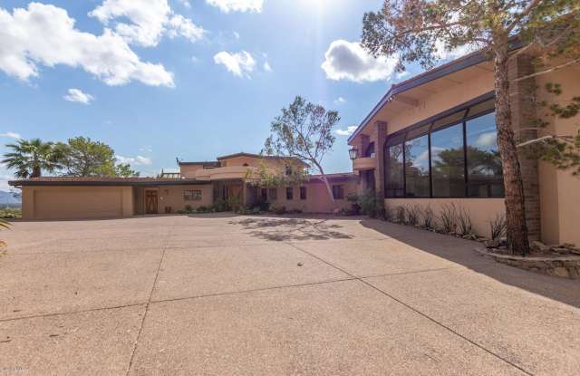 6543 E INDIAN BEND Road Gallery 2