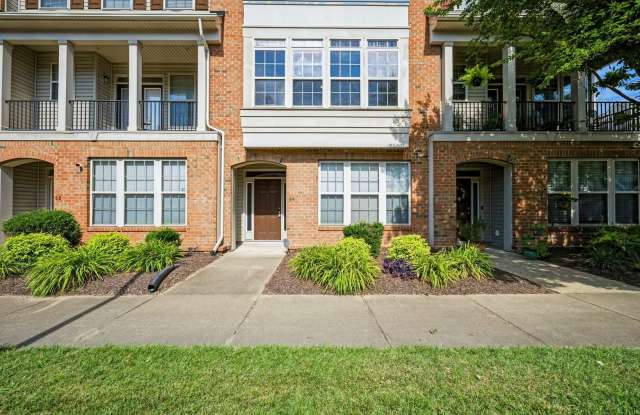 64 Transit Ln Newport News 3 BR/3.5 BA Near CNU photos photos