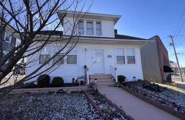 2065 Barnum Avenue photos photos