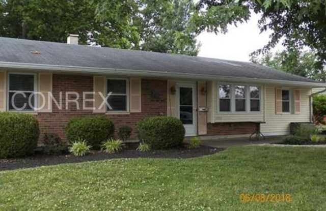 11833 Lawnview Avenue Gallery 2