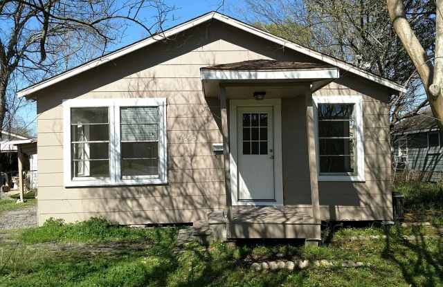 House For Rent 1259 Oregon Ave, Beaumont, TX 77705 photos photos