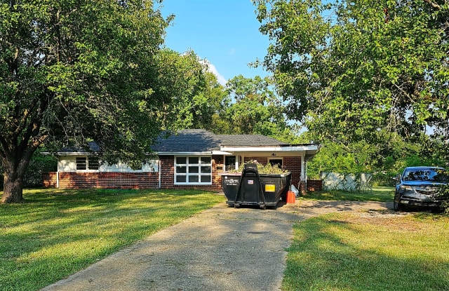 3639 Norman Bridge Rd - 3639 Norman Bridge Road, Montgomery, AL 36111