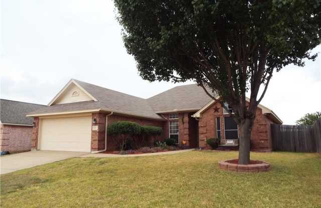 931 Rolling Meadows Drive - 931 Rolling Meadows Drive, Burleson, TX 76028