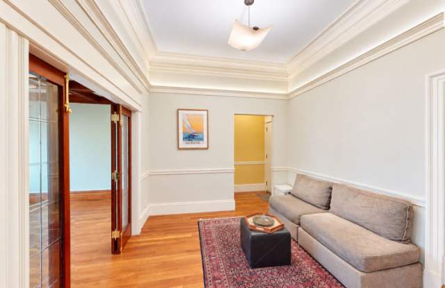 176 Naples Gallery 4