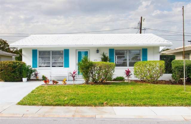 4470 MAINLANDS BOULEVARD W photos photos