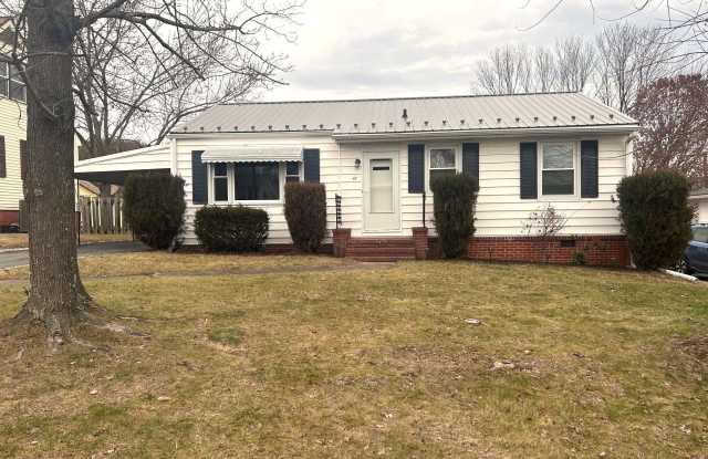 47 ROLLER AVE - 47 Roller Avenue, Mount Sidney, VA 24467