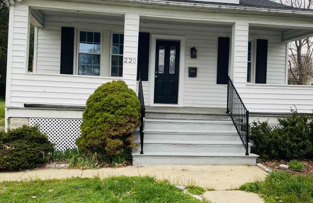 220 Brightside Avenue photos photos