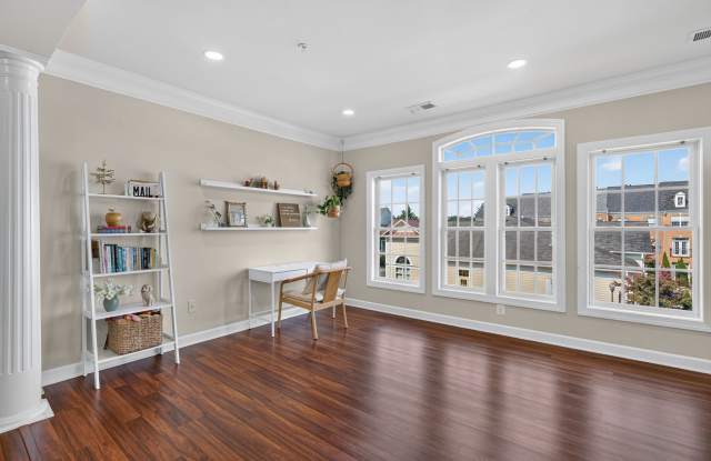 630 Pelican Avenue - 1 Gallery 4
