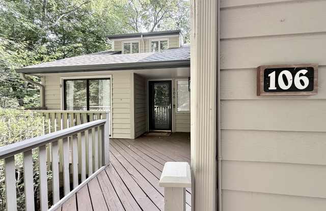 106 Montrose Drive - 1 Gallery 4