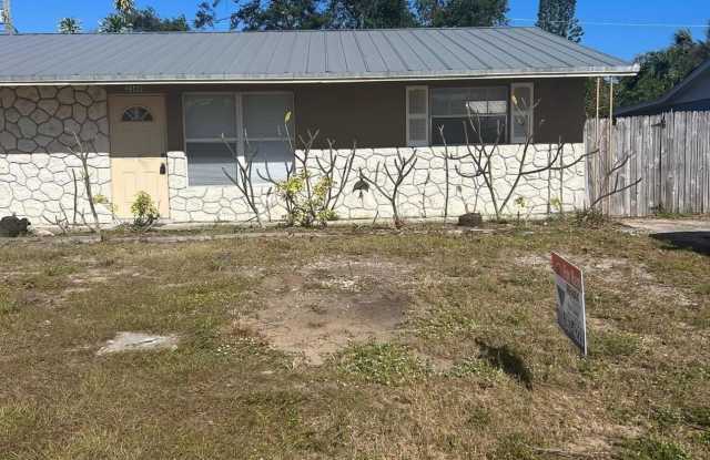 2349 NE Rustic Way - 2349 Northeast Rustic Way, Jensen Beach, FL 34957