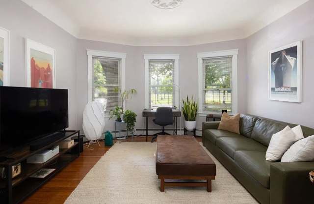 72 Willow St - 72 Willow Street, Cambridge, MA 02141