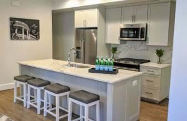 1610 Riggs Pl NW Gallery 2