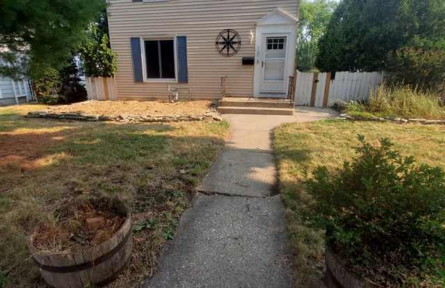 2 Bedroom 1.5 Bath single family photos photos