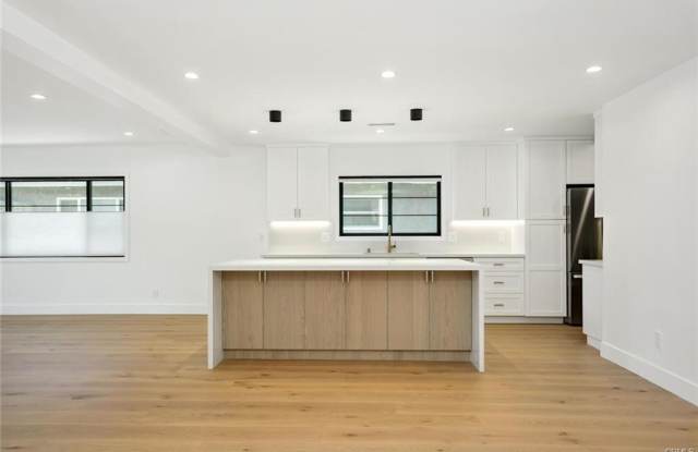 5743 Natick Avenue photos photos
