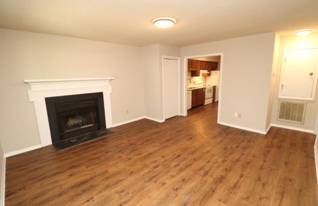 3905 Lexington Drive Gallery 3