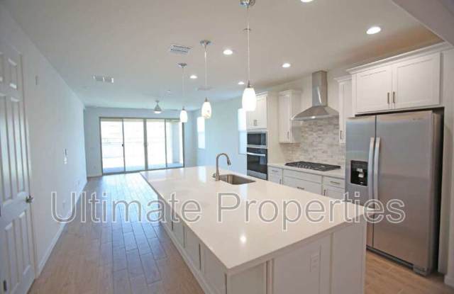 13589 W Shifting Sands Dr Gallery 1