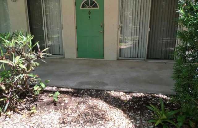 4035 S SCHOOL AVENUE - 4035 South School Avenue, South Sarasota, FL 34231
