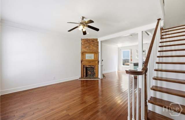1410 Jefferson Street Gallery 4