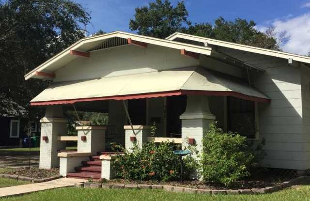 406 E North St - 406 East North Street, Tampa, FL 33604