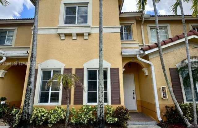 10760 NW 82nd Ter photos photos