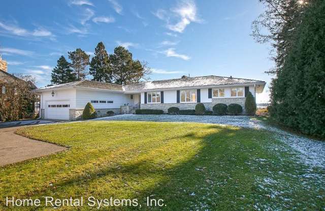 2799 Pheasant Road Gallery 2