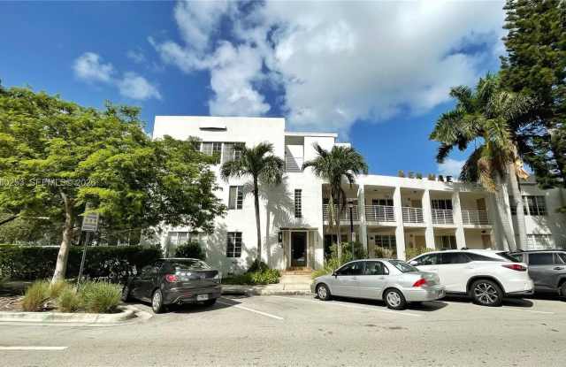 1241 14th St photos photos