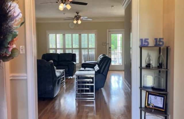 145 Longleaf Drive Gallery 2