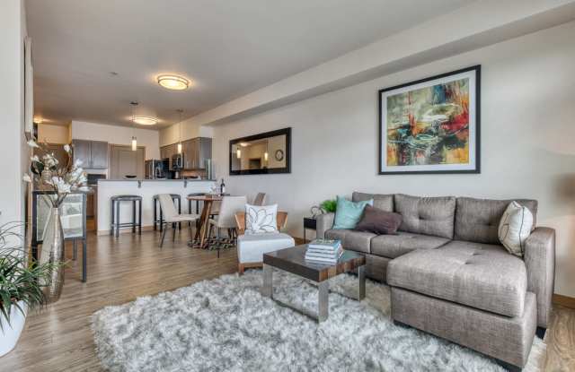 The Villas at Beardslee Gallery 3