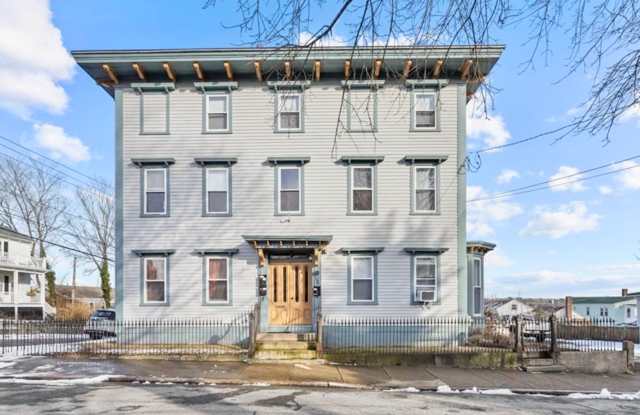 154 Peirce Street Gallery 1