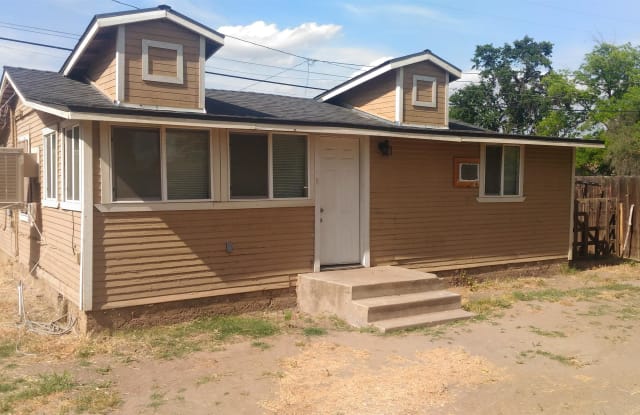 1002 West Myrtle Avenue photos photos